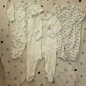 Magnolia 2 NB turns into babygown and 1 3m footie